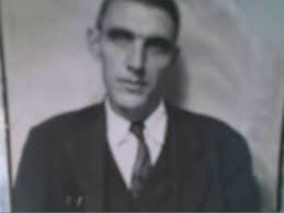 Vincent Witcher Mullins Family. From the right: Vincent Witcher, wife  Louemma White Mullins, daughter Laura Bell, Joshua( never married) and  David Ervin Mullins, married Lola Ward.