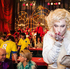Söder rechnet in dieser woche nicht mehr mit einer konferenz von bund und ländern zum. Fasching Wie Markus Soder Die Csu Weiblicher Machen Will Bilder Fotos Welt
