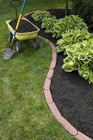 1001 idees geniales de bordure de jardin recup a faire soi meme jardin recup bordure de jardin bordure pour parterre de fleurs
