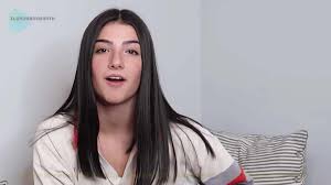 Charlie d' amelio was born on may 1, 2004, in new york city, ny, usa. Charli D Amelio S Net Worth Tiktok Instagram Youtube Channel Dating