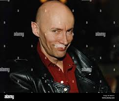 Richard O Brien TV Presenter of the Crystal Maze in a London hotel Stock  Photo