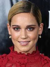 Thomas Flach's Instagram, Twitter & Facebook