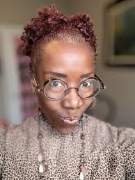 The way these frame bring out her eyes is magical! drewhamelin (via IG)  wears Effect in Tortoise: https://ebd.world/Effect_Tortoise