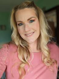 Rose Dune Palette for Beauty Enthusiasts