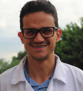 Anuário 3a serie ensino medio_horizontal_18abr2023.indd