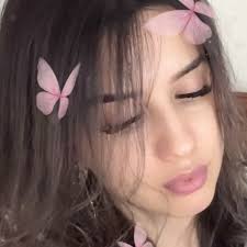 Watch Eliza Blue Live Stream