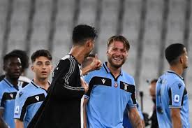 .في هدافي الدوري الاسباني عبر التاريخ، بل لاننا نتحدث عن اسطورة كروية اثرت كثيرا في مسيرة المنتخب الاسباني، فهو ايضا هداف المركز الثالث في افضل هدافي الدوري الاسباني لما احرزه من اهداف طوال مسيرته الكروية حيث احرز عدد 234 هدف في 347 مباراة في الليجا. Ø§Ù„Ù‡Ø¯Ø§Ù Ø§Ù„ØªØ§Ø±ÙŠØ®ÙŠ Ù„Ù„Ø¯ÙˆØ±ÙŠ Ø§Ù„Ø¥ÙŠØ·Ø§Ù„ÙŠ ÙƒÙ†Ø¬ ÙƒÙˆÙ†Ø¬