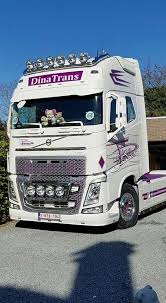 Caminhoes Volvo A Venda No Parana Pin By Mariana Cabral On Volvo Volvo Trucks Volvo Used Trucks