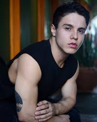 Jerry Rodriguez's Instagram, Twitter & Facebook