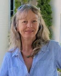 Karen Hanscom's Instagram, Twitter & Facebook