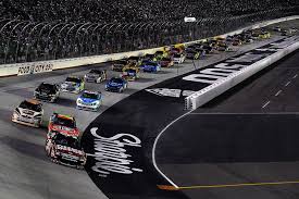 Eres un piloto de nascar y conoces los peligros de correr en esta categoría, pero te encanta y la adrenalina puede más que cualquier peligro que corra tu vida. Nascar Autos De Carrera Fondo De Pantalla Hd Wallpaperbetter