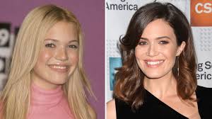 Mandy Moore Reveals Why She Ditched Her Blonde Hair For Good Mandy Moore Hair Brown Blonde Hair Blonde Hair