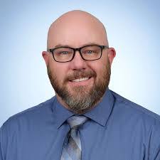 Shelly Ebert's Instagram, Twitter & Facebook