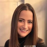 Sarah Eames's Instagram, Twitter & Facebook