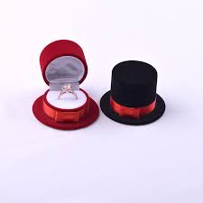 Moshengniannew Cute Straw Hat Velvet Rings Jewelry Box Earring Ear Stud Case Gift Container Carrying Cases Fo Jewelry Ring Box Ring Display Boxes Ring Displays