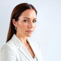 Tamara Heidrich's Instagram, Twitter & Facebook