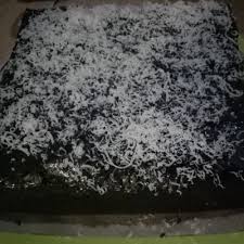 Campur terigu dan soda kue. Jual Brownies Kukus Coklat Lumer Keju Ala Amanda Ukuran 20x10 Kota Bekasi Ramona Bakery Tokopedia