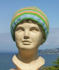 100_0412grnorangebluestripefront