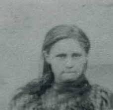 Minnie Darnell's Instagram, Twitter & Facebook