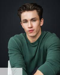 Davis Michael Thomas (@davismichaelthomas) • Instagram photos and videos