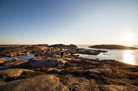 It is bordered by dalsland to the northeast, västergötland to the southeast, the skagerrak arm of the north sea to the west, and the county of østfold. West Sweden Photos Featured Images Of West Sweden Vastra Gotaland County Tripadvisor