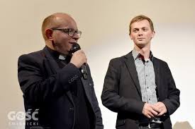 Maciej zięba, dominikanin i publicysta, działacz katolicki i solidarnościowy, prowincjał polskiej prowincji dominikanów w latach 1998 do 2006, zarządzał europejskim centrum solidarności od 2007. Ojciec Maciej Zieba W Swidnicy Www Radioem Pl