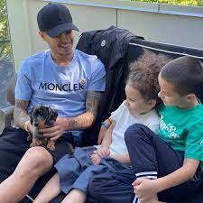 جيوفينكو يطلب الرحيل عن الهلال. Sebastian Giovinco On Instagram Being Happy Never Goes Out Of Style Styled Gpmstylistinc At Moncler