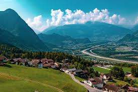 Official web sites of liechtenstein, links and information on liechtenstein's art, culture, geography, history, travel and tourism destinaton liechtenstein, officially the principality of liechtenstein, a small landlocked country in the upper rhine valley between austria in east and. Moving To Liechtenstein Recruit4languages