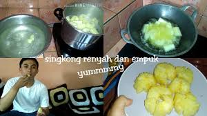 Aduk adonan sampai kalis atau tidak lengket di tangan. Resep Dan Cara Membuat Singkong Goreng Merekah Renyah Dan Empuk Youtube