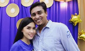 Aisyah farhana (arti nama bayi perempuan islami) anak perempuan yang hidup bahagia dan bergembira. Eira Syazira Kini Sah Hamil 2 Bulan