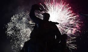 Use a chance to customize the new year 2021 countdown clock widget in a couple of clicks and add it to your website directly out of the demo. New Year Countdown Live Watch New Year Clock Countdown Here World News Express Co Uk