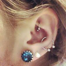 gemutliches orbital piercing gemutliches orbital piercing ideias para piercings piercings brinco piercing