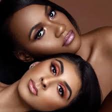 Meet Our Small Business Pick For June: Luxe-Yet-Affordable Makeup Brand  Aronsé Cosmetics