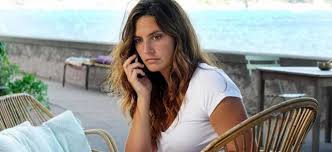 Sentiments forts, réflexion, suspense, scènes bien joués… tout est présent dans cette magnifique série pour les beaux yeux des fans de cette série épique. La Vengeance Aux Yeux Clairs Saison 2 Sur Tf1 Interview De Laetitia Milot 1eres Images