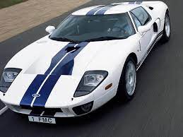Champion motors international, llc is offering for sale a special 2006 ford gt with just 9,265 mile. Motor1 Com Legends 2004 Ford Gt