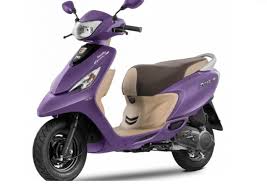 It was the first scooter manufactured by hero honda, traditionally a motorcycle company, and was received very positively. Hero Pleasure Plus 110 Vs Honda Activa I Vs Tvs Scooty Zest Spec Comparison Test Drive Guru