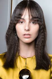 The members of the association found on site six horses, five goats, a pony, four donkeys, three pigs and a cow, details la presse de la manche. Die Beliebtesten Haarschnitte Fur Den Herbst Fashiioncarpet