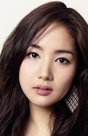 Her first appearance in entertainment was in an sk telecom commercial in 2005. 290 Park Min Young Ideas Park Min Young Young Park