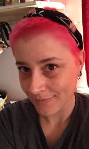 Heat-sensitive hairstyles for sensitive scalps