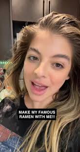 Daniela Legarda (@danielalegarda)