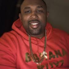 Stream Julio King music