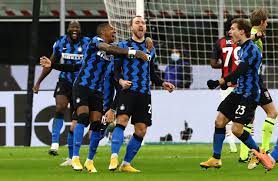Pemain inter milan, christian eriksen, merayakan golnya ke gawang ludogorets dalam laga leg pertama babak 32 besar liga europa hari jumat (21/2/2020). Eriksen Uomo Del Destino Decide Il Derby E Cancella La Maledizione Delle Punizioni All Inter