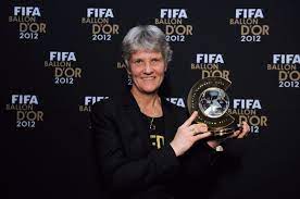 A jogadora de 36 anos ficará de fora de uma grande competição pela seleção brasileira. Quem E Pia Sundhage A Nova Tecnica Da Selecao Feminina De Futebol Uol Esporte