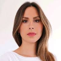 Angela Lippolis Email & Phone Number