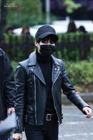 Pin By Bts Amino On Yoongi Airport Style Fashion Leather Jacket My Outfit