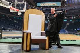 Who built the madison square garden. Chair Built For Pope Francis Unveiled At Madison Square Garden Pbs Newshour