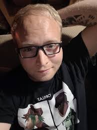 Hey what is up my party people! I'm David age 28. I'm located near  Sacramento CA. Currently single and looking to see new adventures and  experience life with open minded peeps. Hope