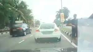 Balai polis desa cemerlang polis diraja malaysia sri alam, johor. Tunggulah Polis Jemput Kau