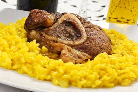 Se serveste la mese festive de sarbatori si nu numai. Rasfat Italian Cum Sa Gatesti Osso Buco Foodstory Stirileprotv Ro