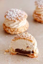Sos Recette Choux Chantilly Et Ganache Au Chocolat Ganache Au Chocolat Gateaux Et Desserts Gateaux Et Delices
